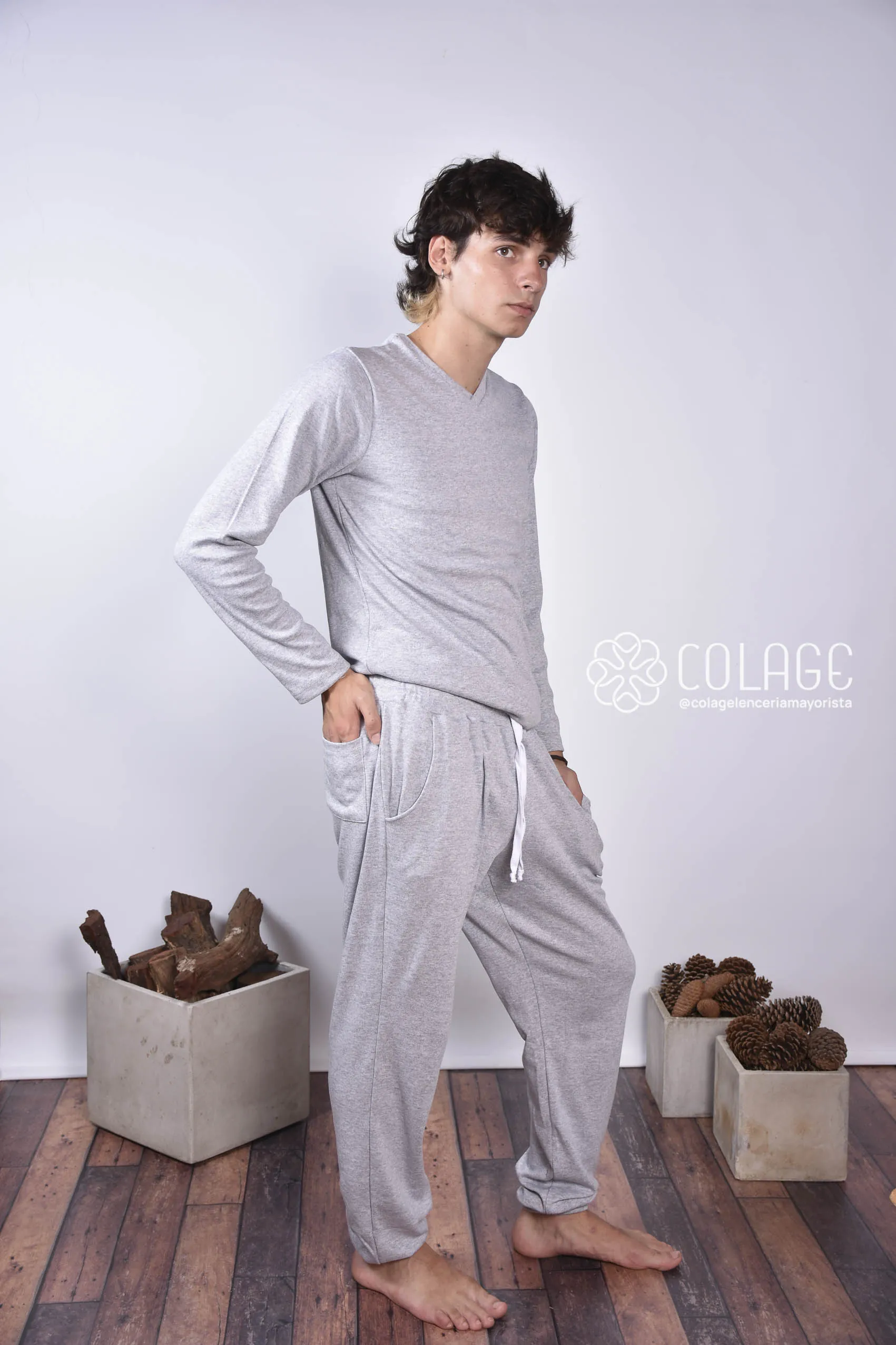 425 Jogger Juvenil Hombre Interlock Liso